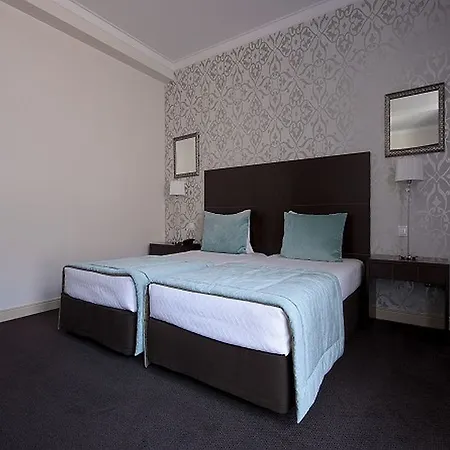 Hotell Galeria 2*