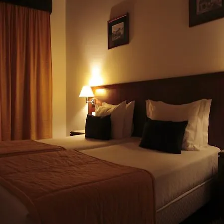 Hotell Galeria 2*