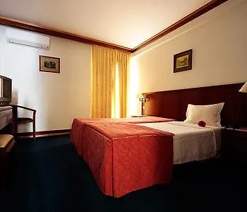 Hotell Galeria 2*